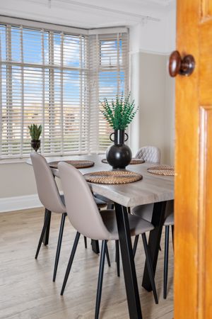 Photo 32- click for photo gallery